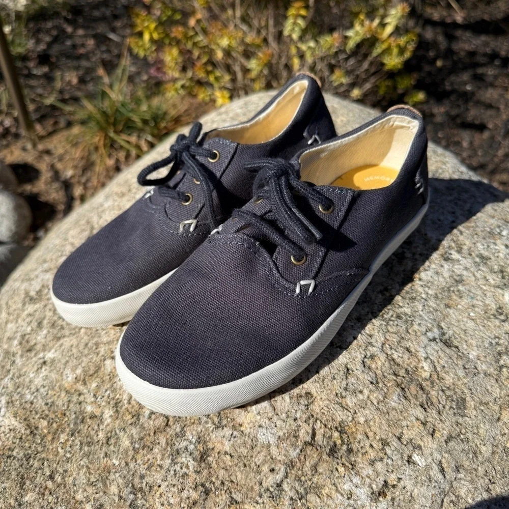 Sperry boy’s sneakers